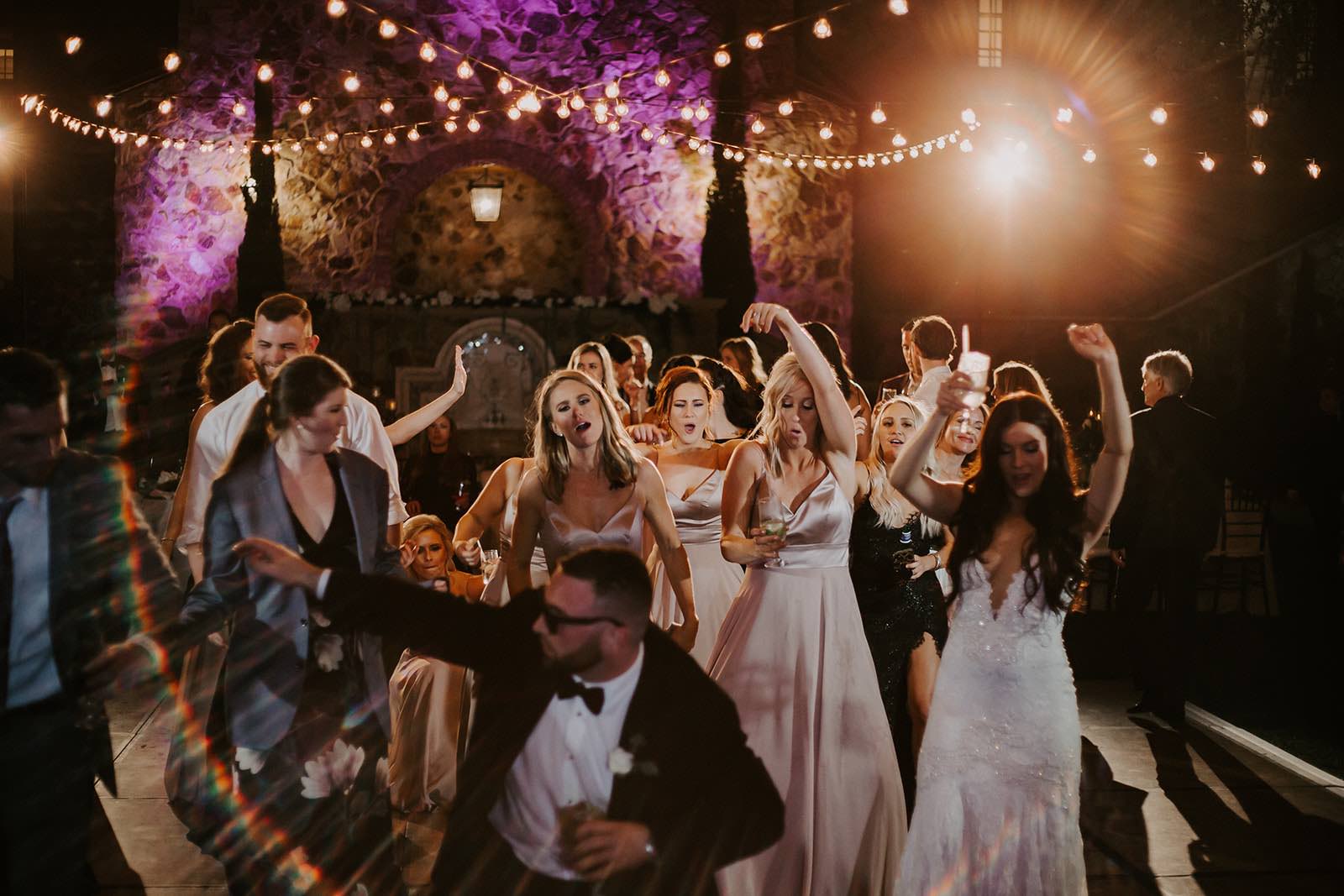 How to ensure a full dance floor all night